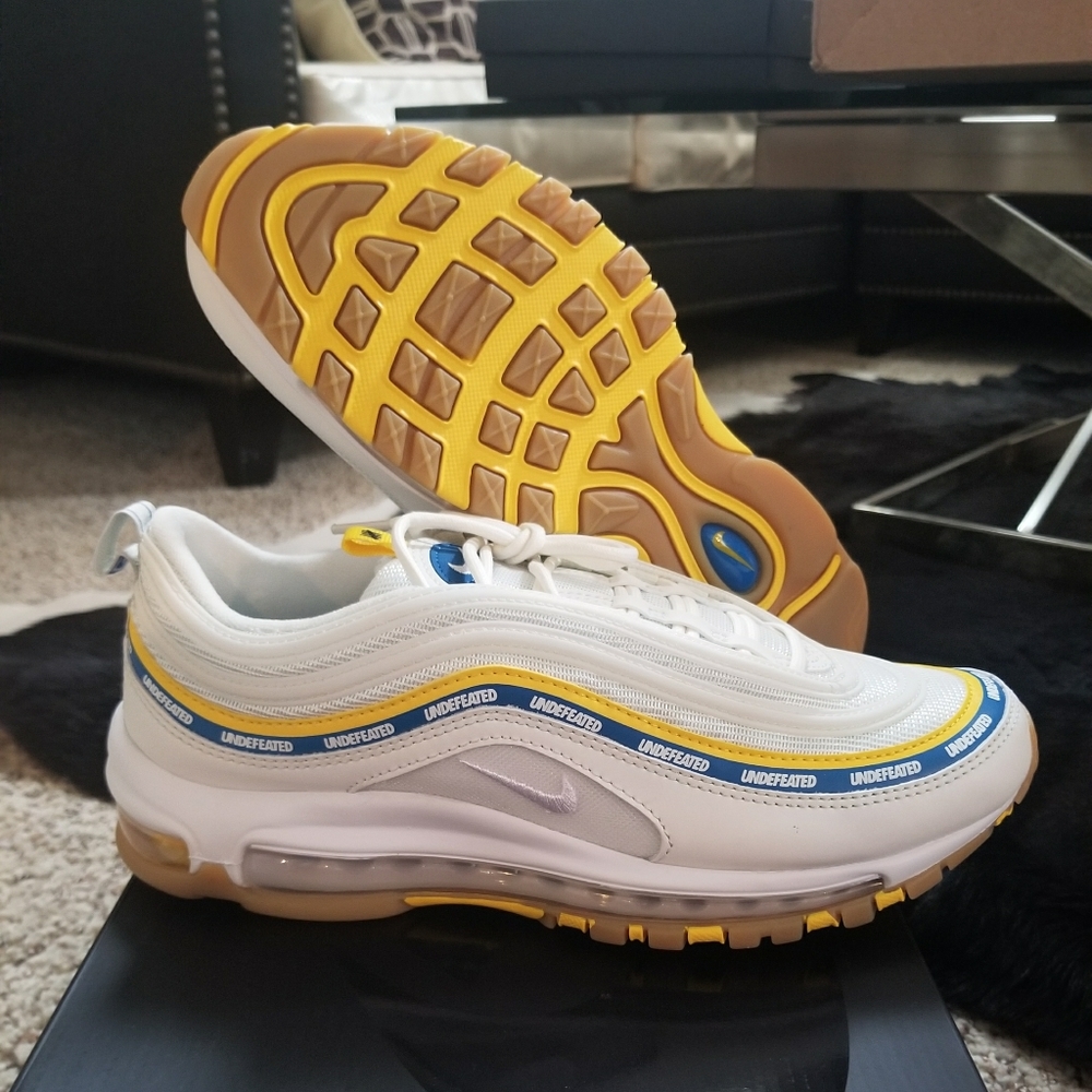Nike Air Max 97 x Undefeated "UCLA" sz 8.5